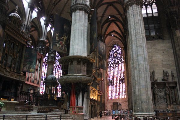 intérieur de la cathédrale de milan